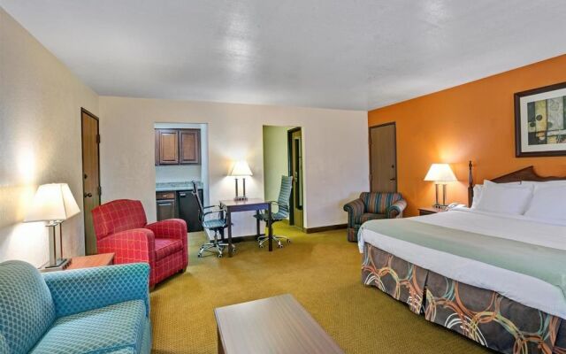 Baymont Inn And Suites Harrodsburg