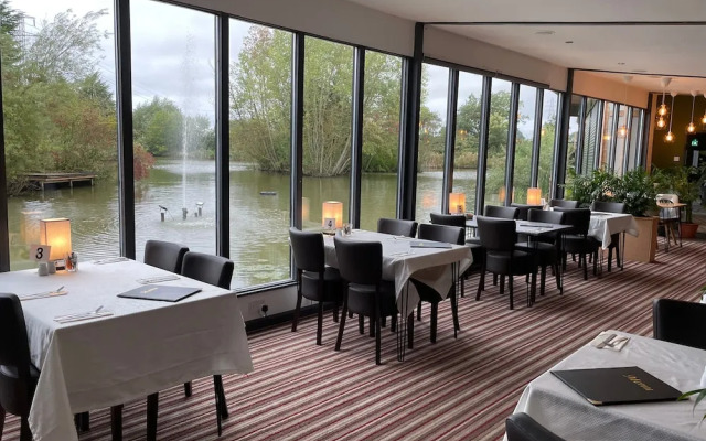 The Waterfront Lodges