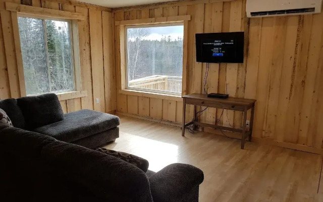 Striper Fishing & Hunting Lodge