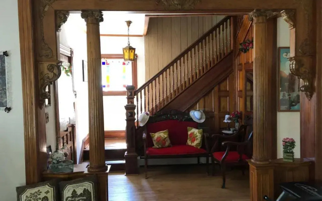 Antique Rose Inn Windham