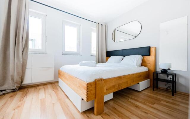 Business Leisure 1BR Apt Esch-sur-Alzette- ID-56