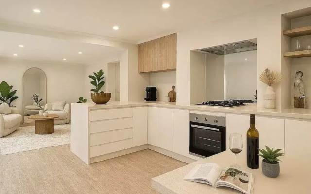 Stylish 4BR City Retreat