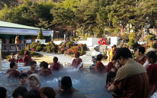 Nogodan Guesthouse & Hotel