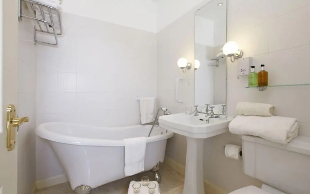 Westwood Lodge Ilkley Moor