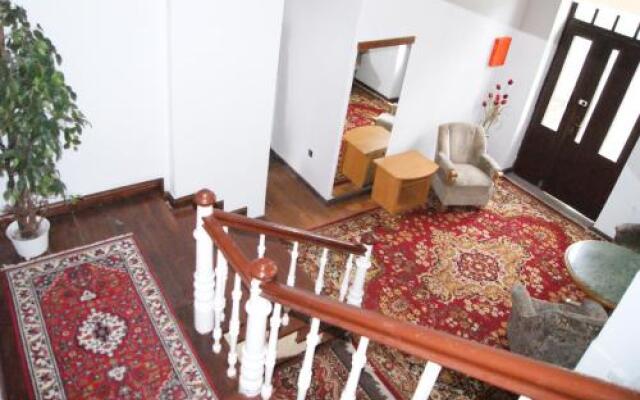 Dom wypoczynkowy Szarotka&Krokus