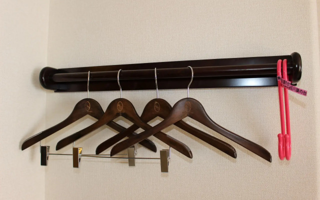 Toyoko Inn Yokohama Shinkoyasu Ekimae