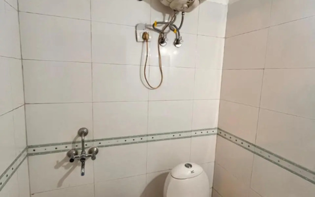 OYO Rooms 786 Old Gurgaon