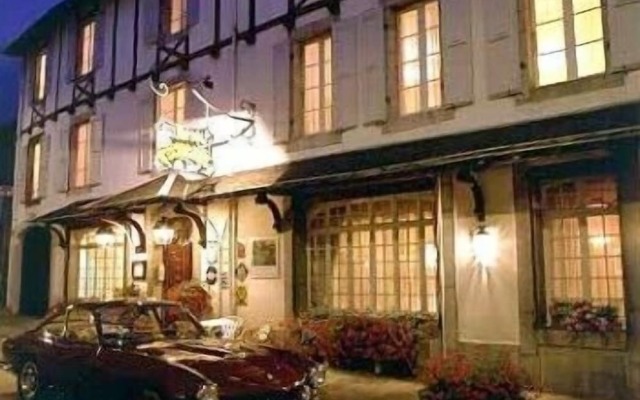 hotelImage