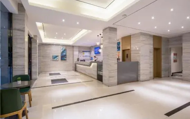 City Comfort Inn