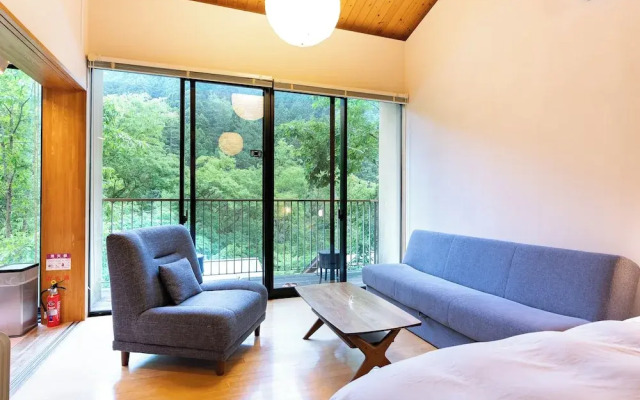 Akigawa Valley Seoto-no-yu