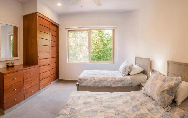 Serene modern condo, 2 BD & snorkel & 200 MB WIFI