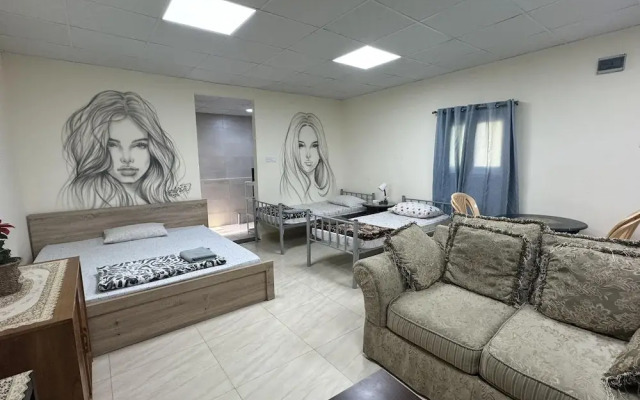 Studio 2 - Abu Dhabi