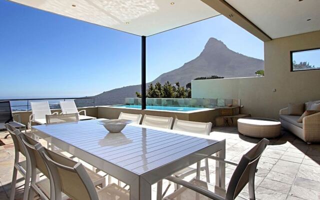 Medburn Views Penthouse