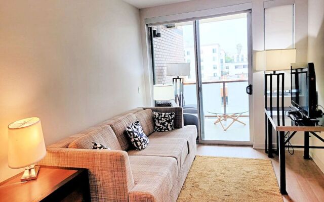 Santa Monica Promenade Condos