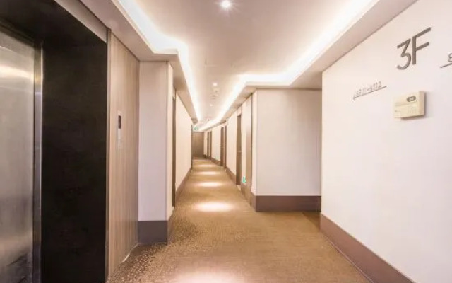 Hanting Hotel (Suzhou Industrial Park North)