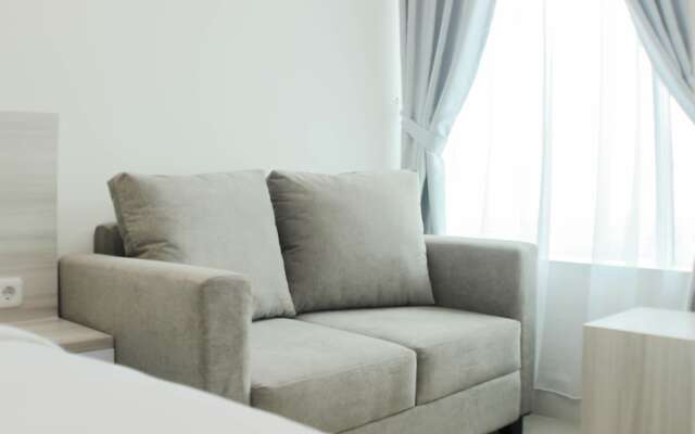Elegant And Comfy Studio At Grand Kamala Lagoon Apartment