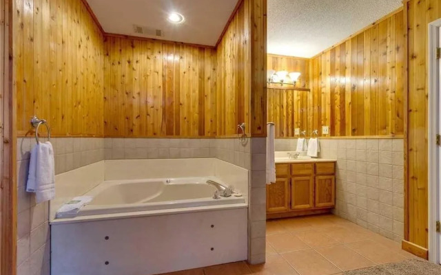 City Lights by RedAwning