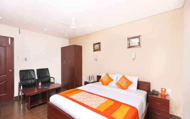 Palm tree serviced apartments