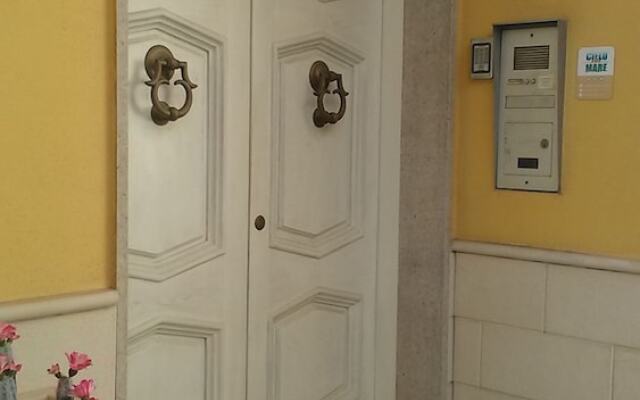 Bed and Breakfast "CIELO & MARE" Pozzallo (RG)  (CIR 19088008C101573)