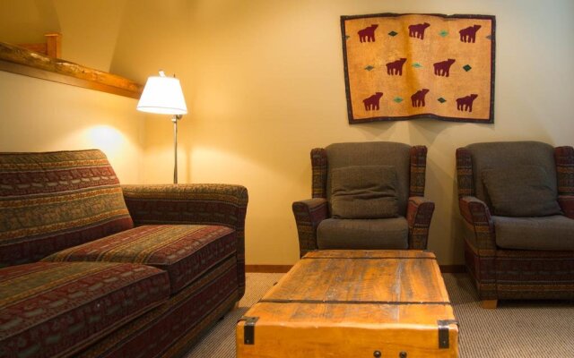 Snow Creek Lodge by Fernie Lodging Co