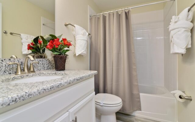 Sunset Getaway by VillaDirect