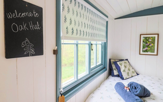 Oak Shepherd Hut