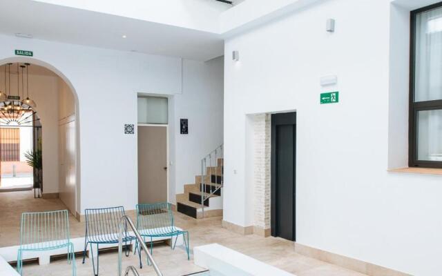 Lola de Triana Apartments