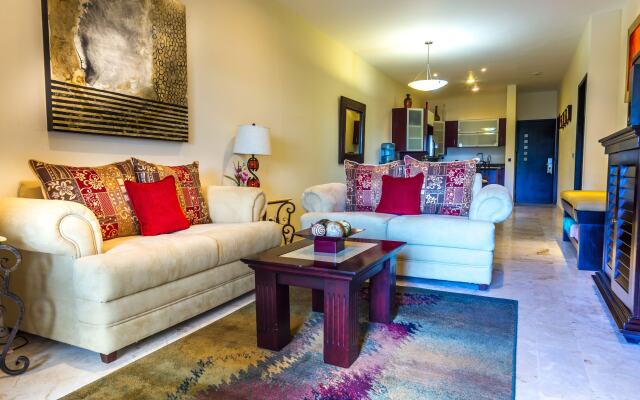 El Faro Oceanfront by Bric
