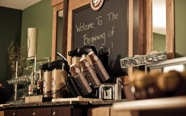 Cobblestone Hotel & Suites – Wisconsin Rapids