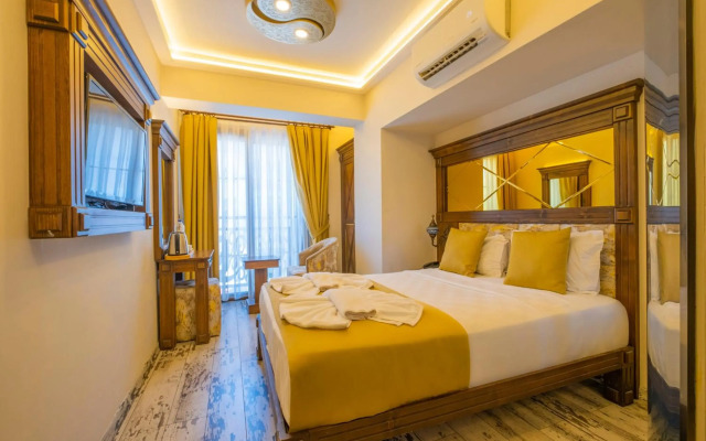 Reis Royal Hotel