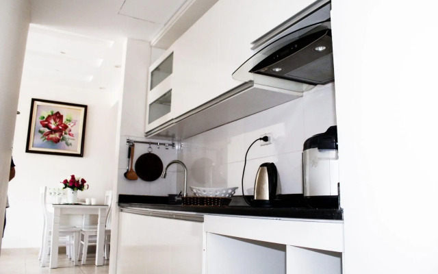 Maxshare Hotels & Serviced Apartments