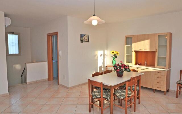 Cosy apartment in Racale with private terrace