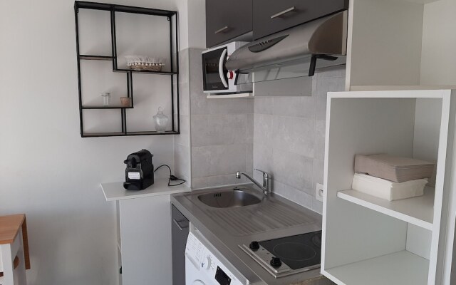 Elegant Apartment in Cannes with Balcony