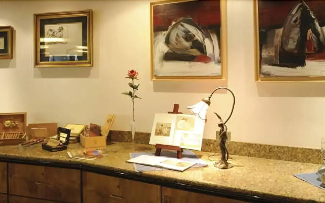 Luna Wellness Hotel