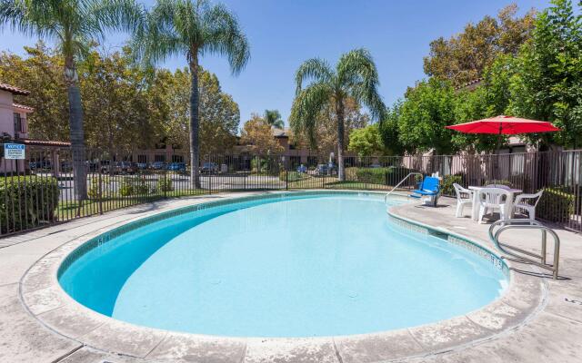 Hospitality Inn San Bernardino/ Redlands