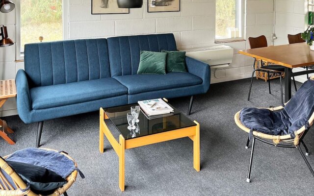 6 Person Holiday Home in Vaeggerlose
