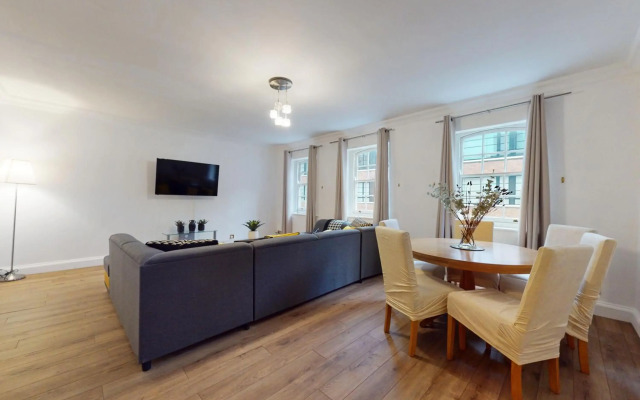 Park Lane Apartments - Clarges St