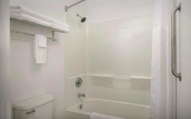 Quality Inn & Suites Gallup I-40 Exit 20