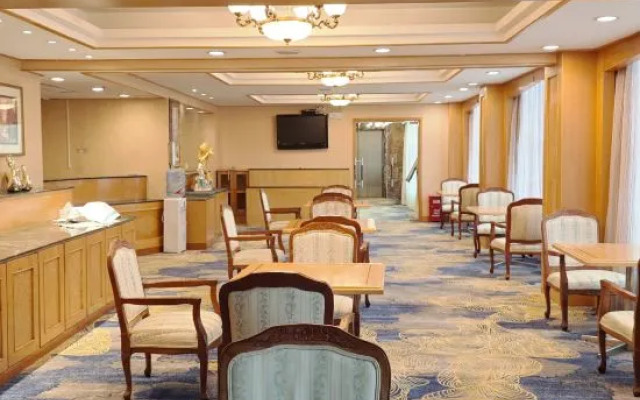 Gladden Hotel