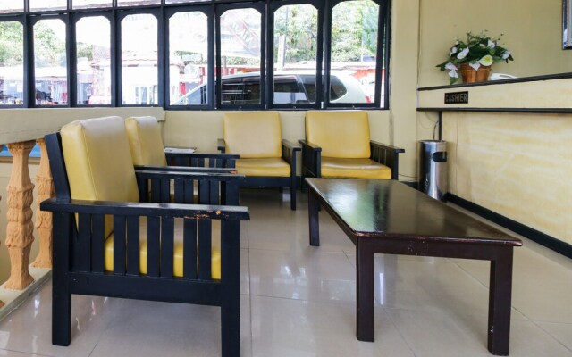 Airy Sipora Pora 4 Parapat