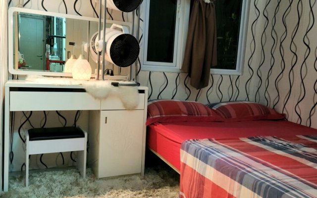 High-Tech Studio at Grass Residences -2 persons only, Quezon City
