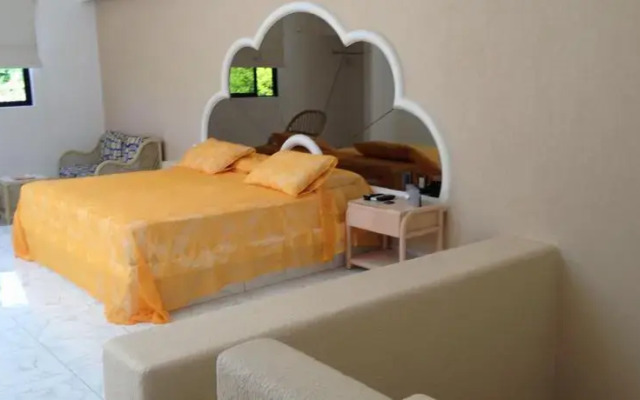 Love Hotel Parador Diamante