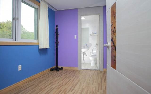 Everleeum Pension Yongin