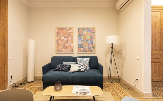Aspasios Gracia Apartments