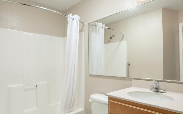 Candlewood Suites Kenosha – Pleasant Prairie by IHG