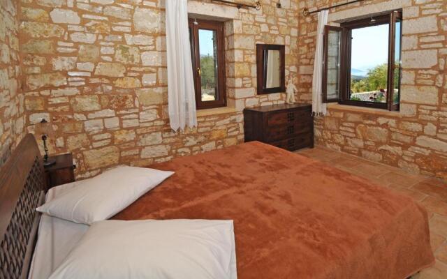 Villa Koutsoypia Stone House