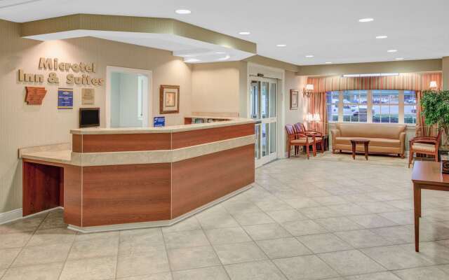 Microtel Inn & Suites by Wyndham Hattiesburg