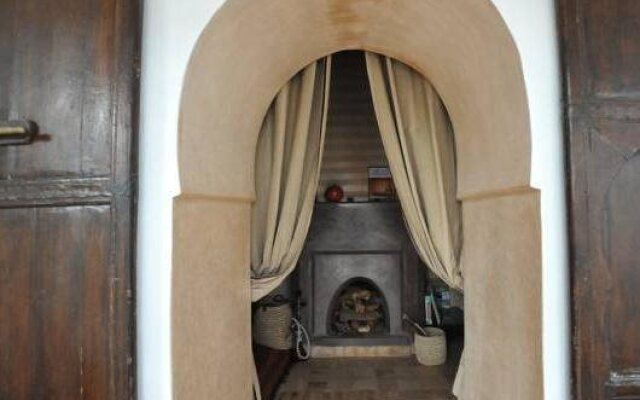 Riad Asna
