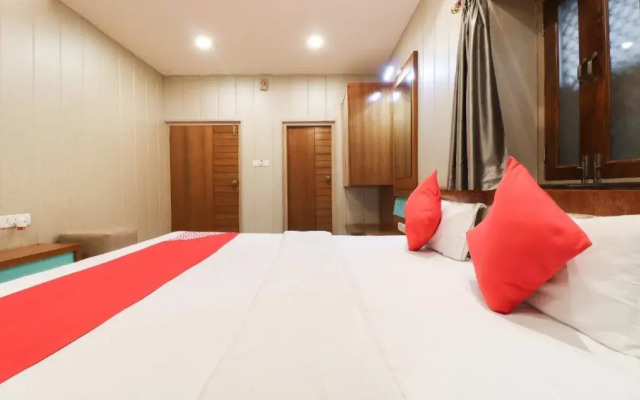 Hotel Raghupati By OYO Rooms