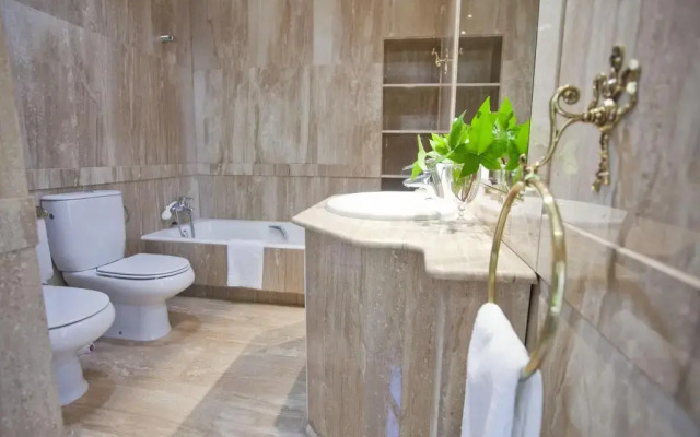 Hospedería Casa De La Campana